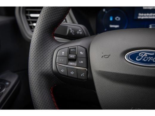 Ford Kuga 2.5 PHEV ST-Line X | Black-pack | Wegklap Trekhaak | Pano-dak | Matrix LED verlichting | 20 inch ... ActivLease financial lease