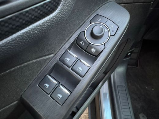 Ford Kuga Plug-In Hybrid Graphite Tech Edition 225pk | Black Pack | Afn. Trekhaak | Head-Up | Dode Hoek Det... ActivLease financial lease