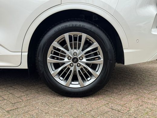 Ford Kuga Plug-In Hybrid Vignale 225pk | Wegklapbare Trekhaak | Dode Hoek Detectie | Head-Up | Winter Pack ... ActivLease financial lease