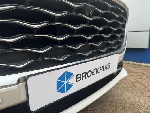 Ford Kuga Plug-In Hybrid Vignale 225pk | Wegklapbare Trekhaak | Dode Hoek Detectie | Head-Up | Winter Pack ... ActivLease financial lease