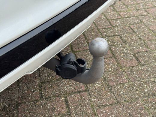 Ford Kuga Plug-In Hybrid Vignale 225pk | Wegklapbare Trekhaak | Dode Hoek Detectie | Head-Up | Winter Pack ... ActivLease financial lease