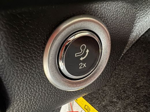 Ford Kuga Plug-In Hybrid Vignale 225pk | Wegklapbare Trekhaak | Dode Hoek Detectie | Head-Up | Winter Pack ... ActivLease financial lease