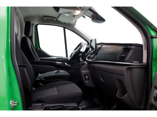 Ford Transit Custom 2.0 TDCI 130pk E6 L2H1 Trend Navi/Camera/2x Schuifdeur 11-2018 ActivLease financial lease