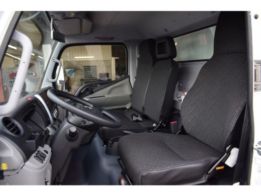 FUSO Canter 3C15 3.0 MT BAKWAGEN 3400 WB 1000 KG LAADKLEP NIEUW en BPM VRIJ ActivLease financial lease