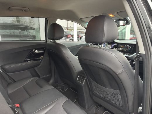 Kia Niro 1.6 GDi Hybrid DynamicLine | Parkeer Camera | Adaptive Cruise | Apple Carplay | Lane Assist ActivLease financial lease