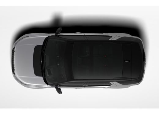 Land Rover Discovery Sport 1.5 P270e PHEV Landmark | 12-voudig elektrisch verstel- en verwarmbare voorstoelen met geheugenfu... ActivLease financial lease