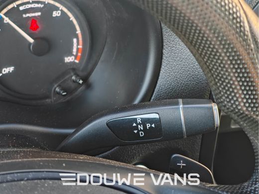 Mercedes-Benz eVito L2 DAB Camera Stoelverwarming Airco ActivLease financial lease