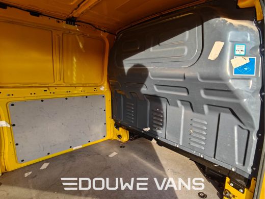 Mercedes-Benz eVito L2 DAB Camera Stoelverwarming Airco ActivLease financial lease