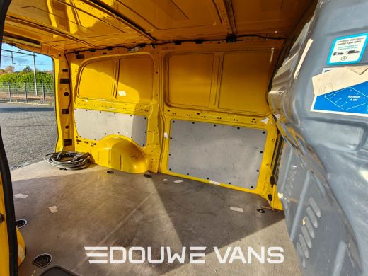 Mercedes-Benz eVito L2 DAB Camera Stoelverwarming Airco ActivLease financial lease