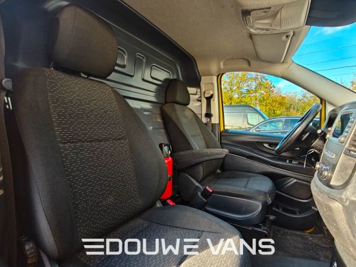 Mercedes-Benz eVito L2 DAB Camera Stoelverwarming Airco ActivLease financial lease