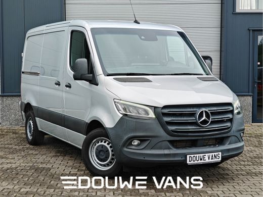 Mercedes-Benz Sprinter 314 H1 Automaat Distronic LED MBUX Navi Geveerde Stoel