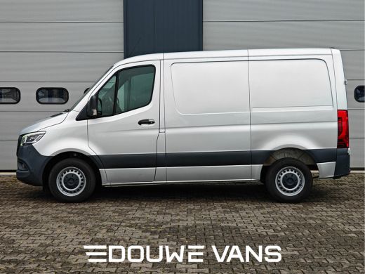 Mercedes-Benz Sprinter 314 H1 Automaat Distronic LED MBUX Navi Geveerde Stoel ActivLease financial lease