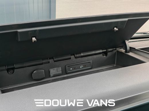 Mercedes-Benz Sprinter 314 H1 Automaat Distronic LED MBUX Navi Geveerde Stoel ActivLease financial lease