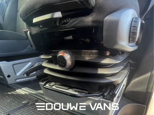 Mercedes-Benz Sprinter 314 H1 Automaat Distronic LED MBUX Navi Geveerde Stoel ActivLease financial lease