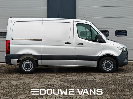 Mercedes-Benz Sprinter 314 H1 Automaat Distronic LED MBUX Navi Geveerde Stoel ActivLease financial lease