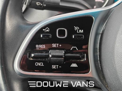 Mercedes-Benz Sprinter 315 L2 H2 Automaat 360 Camera Distronic MBUX Navigatie LED ActivLease financial lease