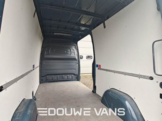 Mercedes-Benz Sprinter 315 L2 H2 Automaat 360 Camera Distronic MBUX Navigatie LED ActivLease financial lease