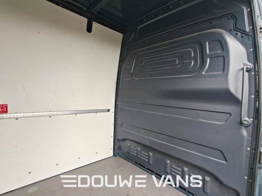 Mercedes-Benz Sprinter 315 L2 H2 Automaat 360 Camera Distronic MBUX Navigatie LED ActivLease financial lease