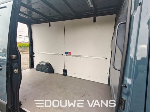 Mercedes-Benz Sprinter 315 L2 H2 Automaat 360 Camera Distronic MBUX Navigatie LED ActivLease financial lease