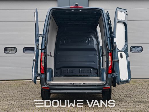 Mercedes-Benz Sprinter 315 L2 H2 Automaat 360 Camera Distronic MBUX Navigatie LED ActivLease financial lease