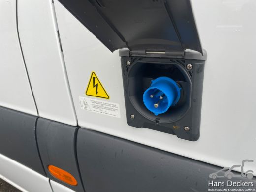 Mercedes-Benz Sprinter 317 L3H2 Koelwagen Carrier MBUX Automaat Airco ActivLease financial lease