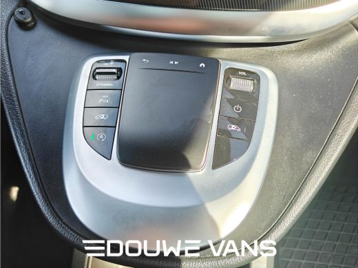 Mercedes-Benz V-Klasse V300 L2 9G-Tronic Leder MBUX Dubbel Cabine PANO Panorama ActivLease financial lease