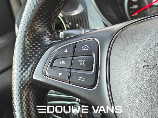 Mercedes-Benz V-Klasse V300 L2 9G-Tronic Leder MBUX Dubbel Cabine PANO Panorama ActivLease financial lease