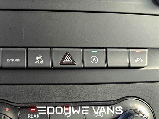 Mercedes-Benz Vito 124 Dubbel Cabine Automaat 237 PK 6 Persoons 9G-Tronic N1 Grijs Kenteken ActivLease financial lease