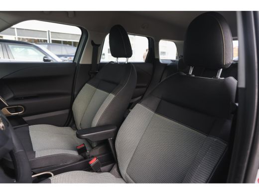 Mini Aceman SE / Essential / LED / Parking Assistant / 18" Night Flash Spoke Grey ActivLease financial lease