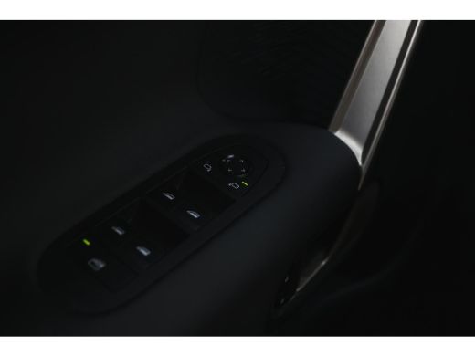 Mini Aceman SE / Essential / LED / Parking Assistant / 18" Night Flash Spoke Grey ActivLease financial lease