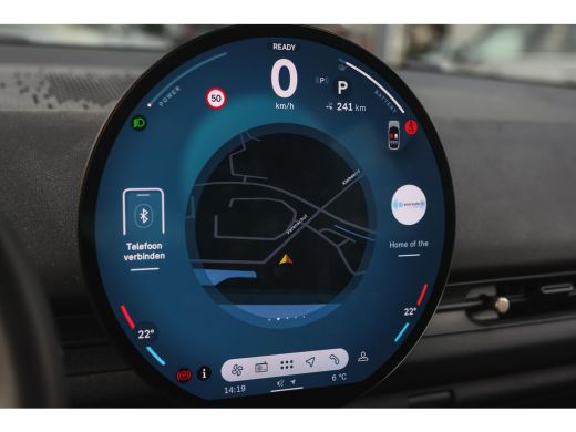 Mini Aceman SE / Essential / LED / Parking Assistant / 18" Night Flash Spoke Grey ActivLease financial lease