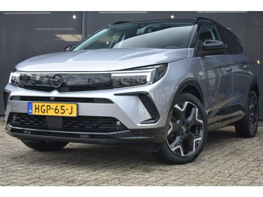 Opel Grandland 1.2 Turbo Ultimate 130pk | LED-Matrix | Stuur/Stoelverwarming | Navigatie | Elektr. Achterklep | ...
