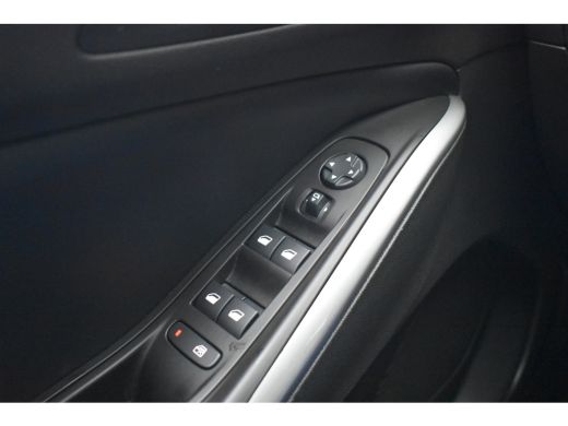 Opel Grandland 1.2 Turbo Ultimate 130pk | LED-Matrix | Stuur/Stoelverwarming | Navigatie | Elektr. Achterklep | ... ActivLease financial lease