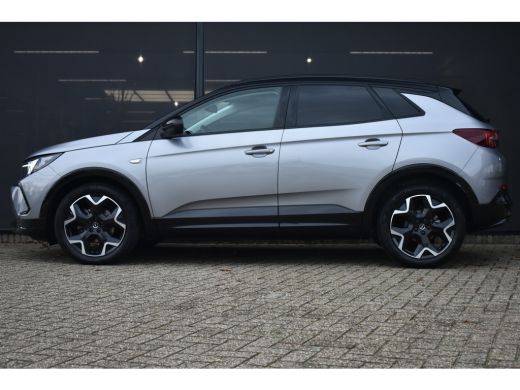 Opel Grandland 1.2 Turbo Ultimate 130pk | LED-Matrix | Stuur/Stoelverwarming | Navigatie | Elektr. Achterklep | ... ActivLease financial lease