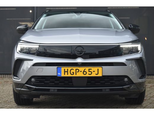 Opel Grandland 1.2 Turbo Ultimate 130pk | LED-Matrix | Stuur/Stoelverwarming | Navigatie | Elektr. Achterklep | ... ActivLease financial lease