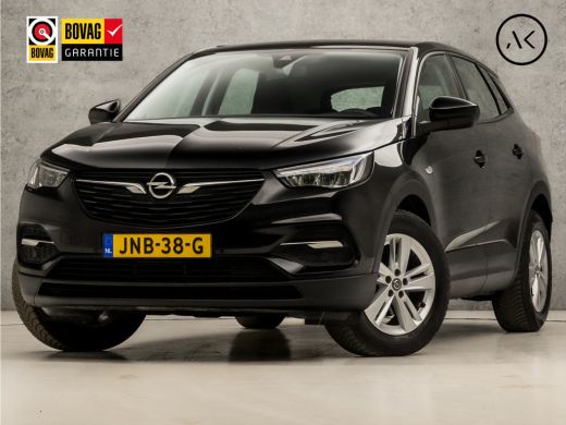 Opel Grandland X 1.2 Turbo Sport Automaat (APPLE CARPLAY, GROOT NAVI, LM VELGEN, SPORTSTOELEN, LED KOPLAMPEN, PARK...