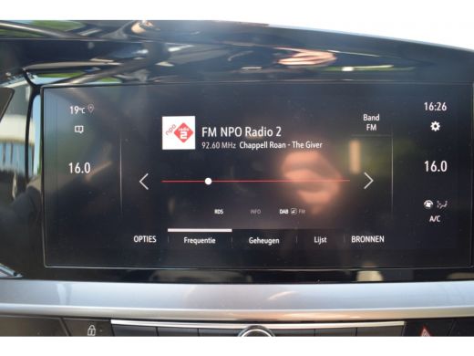 Opel Mokka-e Elegance 50-kWh 11kw bl. 3 FASE | NAVI | CAMERA | STUUR- STOELVERWARMING ActivLease financial lease