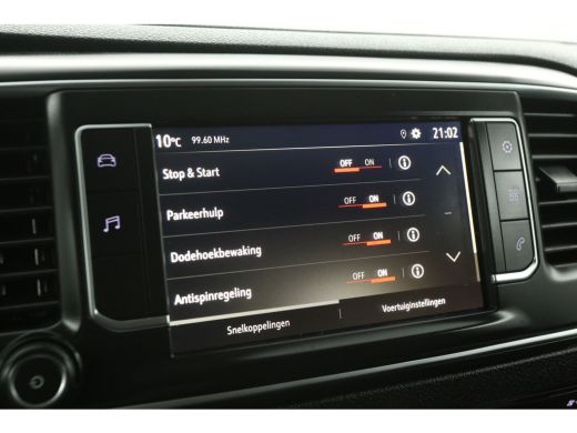 Opel Vivaro 2.0 BlueHDI 177PK L2H1 | Aut. | Camera | 3-Zits | Airco | Cruise | Trekh. | Carplay | Stoelverw. ActivLease financial lease