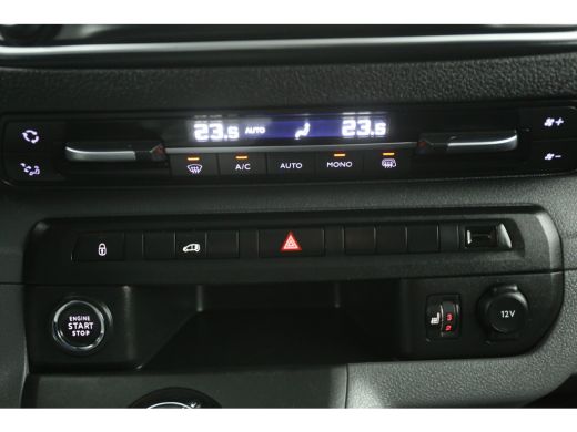 Opel Vivaro 2.0 BlueHDI 177PK L2H1 | Aut. | Camera | 3-Zits | Airco | Cruise | Trekh. | Carplay | Stoelverw. ActivLease financial lease