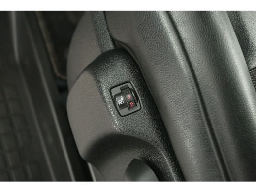 Opel Vivaro 2.0 BlueHDI 177PK L2H1 | Aut. | Camera | 3-Zits | Airco | Cruise | Trekh. | Carplay | Stoelverw. ActivLease financial lease