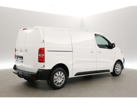 Opel Vivaro 2.0 BlueHDI 177PK L2H1 | Aut. | Camera | 3-Zits | Airco | Cruise | Trekh. | Carplay | Stoelverw. ActivLease financial lease