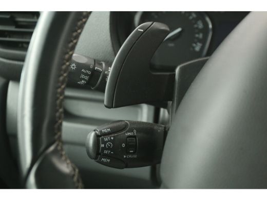 Opel Vivaro 2.0 CDTI L3H1 177PK | Airco | 360&deg; CAM | 3-Zits | Cruise | Carplay | Navi | Stoelverw. ActivLease financial lease