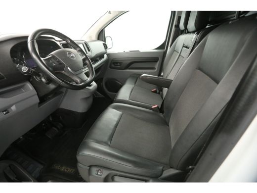 Opel Vivaro 2.0 CDTI L3H1 177PK | Airco | 360&deg; CAM | 3-Zits | Cruise | Carplay | Navi | Stoelverw. ActivLease financial lease