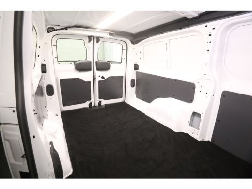 Opel Vivaro 2.0 CDTI L3H1 177PK | Airco | 360&deg; CAM | 3-Zits | Cruise | Carplay | Navi | Stoelverw. ActivLease financial lease