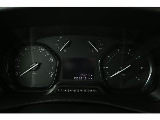 Opel Vivaro 2.0 D L2H1 | 180PK | Automaat | Airco | Cruise | Carplay | 360 Camera | 3-Zits | Stoelverw. ActivLease financial lease