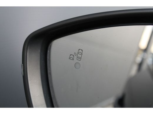 Peugeot 2008 1.2 PureTech GT-Line | Automaat | Navigatie | Camera | Panorama/schuifdak | Stoelverwarming | Ful... ActivLease financial lease