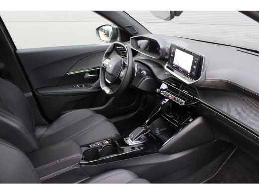 Peugeot 2008 1.2 PureTech GT-Line | Automaat | Navigatie | Camera | Panorama/schuifdak | Stoelverwarming | Ful... ActivLease financial lease