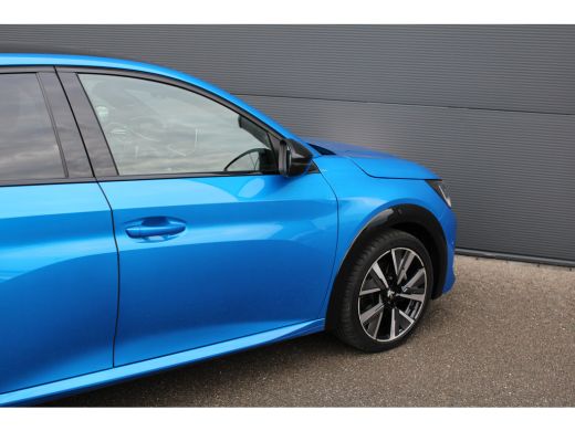 Peugeot 208 1.2 PureTech GT-Line | Automaat | Navigatie | Camera | Panoramadak | Stoelverwarming | Full LED | ActivLease financial lease