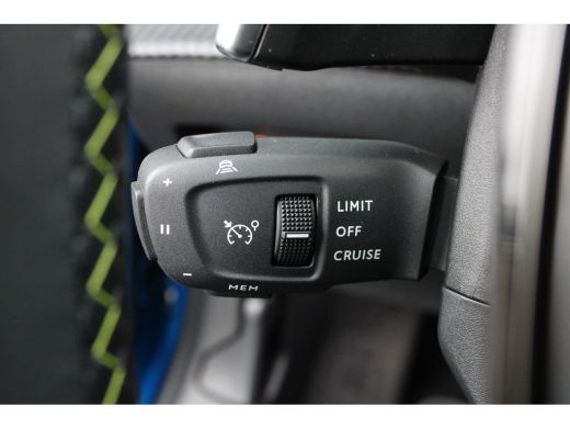 Peugeot 208 1.2 PureTech GT-Line | Automaat | Navigatie | Camera | Panoramadak | Stoelverwarming | Full LED | ActivLease financial lease