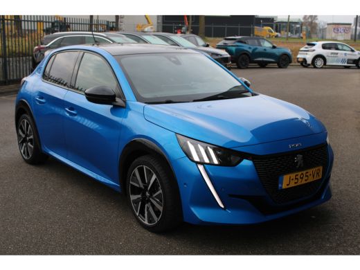 Peugeot 208 1.2 PureTech GT-Line | Automaat | Navigatie | Camera | Panoramadak | Stoelverwarming | Full LED | ActivLease financial lease